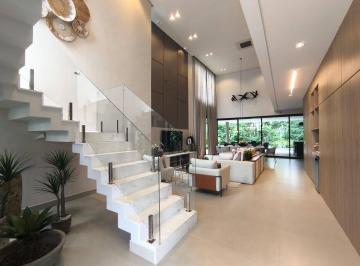 Casa · 400m² · 5 Quartos · 4 Vagas · Casa em Centro, Bertioga/SP de 400m² 5 quartos à venda por R$ 8.500.000,00