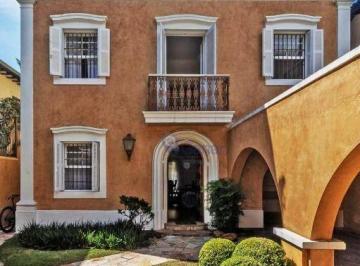 Casa · 300m² · 5 Quartos · 2 Vagas · Sobrado em Jardim Europa, São Paulo/SP de 300m² 5 quartos à venda por R$ 7.900.000,00 ou para locaçã