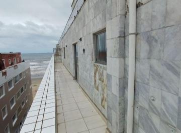 Apartamento · 120m² · 2 Quartos · 1 Vaga · Cobertura em Campo da Aviação, Praia Grande/SP de 120m² 2 quartos para locação R$ 3.500,00/mes