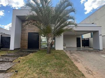 Casa · 196m² · 3 Quartos · 4 Vagas · Casa em Alphaville Nova Esplanada, Votorantim/SP de 196m² 3 quartos para locação R$ 15.000,00/mes