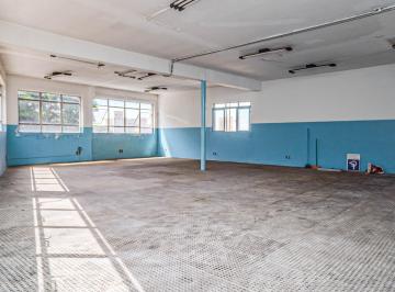 Comercial · 450m² · Sala comercial na Rua Salvador Tolezano, N. 699 • 450 m²