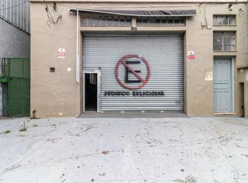 Comercial · 160m² · 3 Vagas · Loja na Rua Corumbaiba, N. 89 • 160 m²