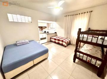 Apartamento · 30m² · 1 Quarto · 1 Vaga · Kitnet em Boqueirão - Praia Grande, SP