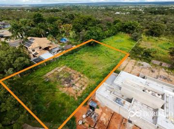 152845_1c6de08f-f498-41da-bef9-17fec43fe1f3_2x.jpg · SMPW Quadra 26 - Oportunidade no Park Way Lote com metragem de 2.500m²