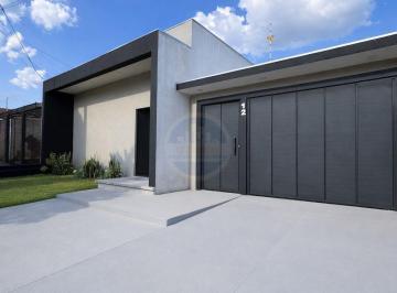 Casa · 120m² · 2 Quartos · 2 Vagas · Casa com salão comercial