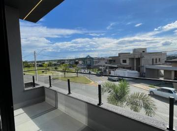Casa · 281m² · 4 Quartos · 4 Vagas · Sobrado no Jardins Capri , 4 Suítes , Lote 349m2, Área construída 281,40