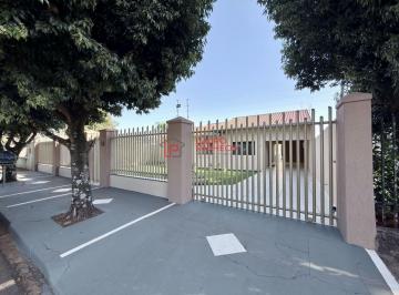 Casa · 213m² · 3 Quartos · 3 Vagas · Casa à venda, 213 m² por R$ 1.200.000,00 - Centro - Rolândia/PR