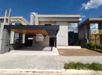 Casa · 288m² · 3 Quartos · 3 Vagas · Sobrado à venda em São José dos Campos, Loteamento Floresta, com 3 suítes, com 288 m²