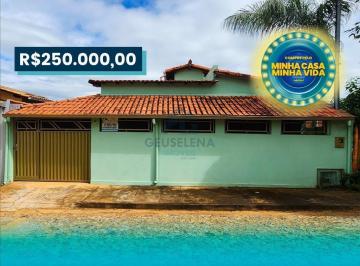 Casa · 129m² · 3 Quartos · 3 Vagas · Casa Padrão em Dores do Indaiá