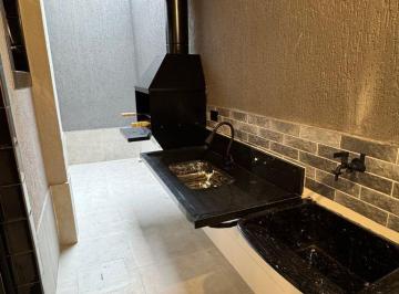 5o0h2ja2owe0zdnjyjnhnwjk_md · Casa Térrea 2 Dormitórios com Quintal – 57m²