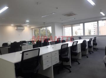 e1e0ec87cb72e24f43d88bf39df9e1f3.jpg · Conjunto comercial de 150m²