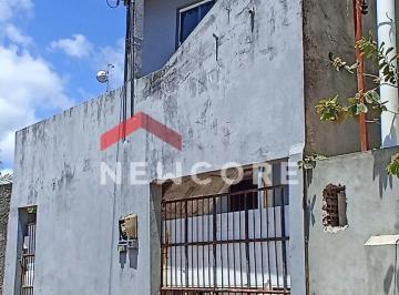 Casa · 150m² · 5 Quartos · 2 Vagas · Casa em  Travessa Quinta do Ouro - Monte Gordo (Monte Gordo) - Camaçari/BA