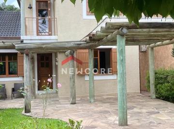 Casa · 238m² · 3 Quartos · 1 Vaga · Casa de condomínio em  Rua dos Araçás - Reserva da Serra - Canela/RS