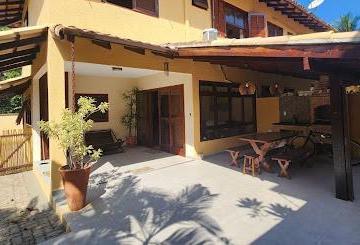 bf29efc54075daee893c81eb8dc308b34abb70c1 · Casa com 3 dormitórios para alugar, 130 m² por R$ 8.000/mês - Praia de Camburi - São Sebastião/SP