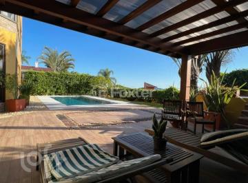 245ec1a6 · Casa, 5 dormitórios, 600 m², em Jardim Isabel