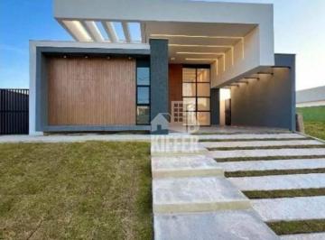 Fachada imponente com sol da manhã no Alphaville Maricá · CASA ALTO PADRÃO À VENDA NO CONDOMÍNIO ALPHAVILLE MARICÁ  OPORTUNIDADE ÚNICA!