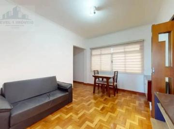 e8f3ebd5506457884da75bad0874d065878a9bd5 · Apartamento no Condomínio Edifício Clóris