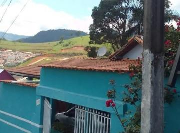 Foto 01 · Imperdível oportunidade! Casa para venda em Itajubá-MG, bairro Rebourgeon, 3 quartos, 1 suíte, 2 sal