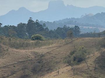 e0i0ysy2ogzhytljndhkzdm2_md · Lotes exclusivos de 5.000 m² - Vista para Pedra do Baú