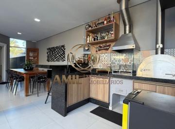 Foto 01 · Ra Amil vende, Sobrado, 4 Suítes, área gourmet, 262m²A/C, Piscina, Altos da Serra 6