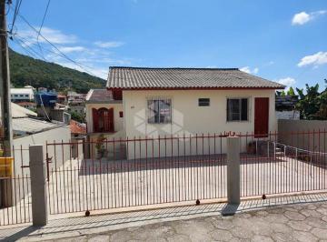 Casa · 60m² · 2 Quartos · 1 Vaga · Casa Residencial 75M² - para Alugar