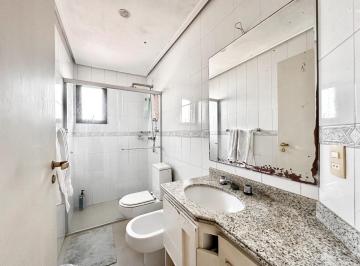 IMG_20260628_001737_000.jpeg · Elegante apartamento para venda em Aclimação com 3 quartos, sendo 2 suítes, 226m² - urban#HFMR2