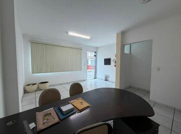 1027_26045_1765383609150.jpg ·
Casa comercial para locação no centro de mogi da cruze