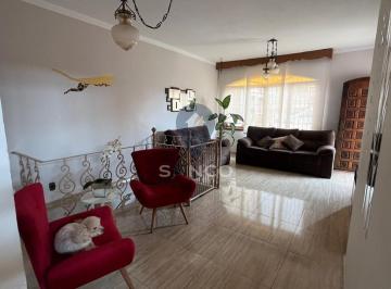 Casa · 234m² · 3 Quartos · 2 Vagas · CASA À VENDA NO JARDIM ESTÁDIO EM JUNDIAÍ