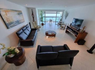 e5b8e930aea9bfefb09a6b9f7c5125c59bb3e988 · Apartamento com 3 dormitórios para alugar, 184 m² por R$ 12.000,00/mês - Pitangueiras - Guarujá/SP