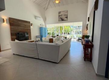 Casa de 7 quartos, São Sebastião · Casa com 5 suítes n Praia do Guaeca