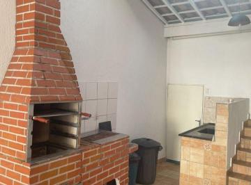 Casa de 3 quartos, Atibaia · Casa com 3 Quartos e 2 banheiro à Venda, 136m² Alvinópolis - Atibaia/SP