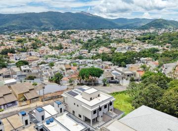 Casa · 223m² · 3 Quartos · 4 Vagas · Sobrados Atibaia SP Jardim do Lago Excelente Acabamento Financia!
