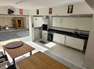Casa · 232m² · 3 Quartos · 4 Vagas · São Francisco - super bem acabada. Localização ótima