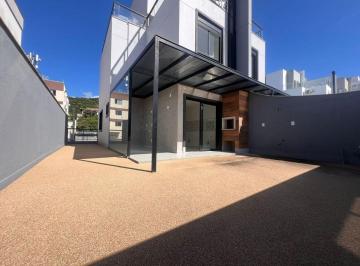 Casa de 3 quartos, Balneário Camboriú · Sobrado Triplex - Ariribá - Balneário Camboriú