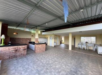 Casa · 600m² · 3 Quartos · 2 Vagas · Casa com chacara no bairro Columbia