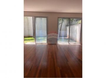 Casa · 320m² · 4 Quartos · 3 Vagas · Sofisticação e conforto em uma residência espetacular de 320m² privativos