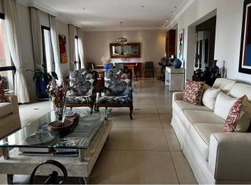 Apartamento · 313m² · 4 Quartos · 6 Vagas · Apartamento tipo para venda em Moema com 4 quartos, sendo 4 suítes, 313m²