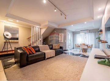 Casa · 140m² · 2 Quartos · 2 Vagas · OPORTUNIDADE!!  Casa à venda na Chácara Santo Antônio em rua tranquila e arborizada,  perto de tudo!