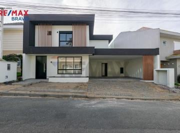 Casa · 208m² · 4 Quartos · 4 Vagas · Casa no Condomínio Green Valley em frente a APCEF/PR – 208 m2 – 4 Quartos – 3 Suítes – 4 Vagas – Ube