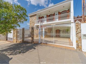Casa · 248m² · 4 Quartos · 4 Vagas · "Casa dos Sonhos no Jardim Nova Europa: 4 Quartos"