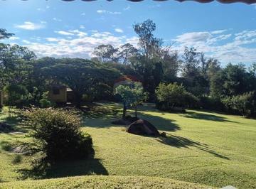 Rural · 210m² · 2 Quartos · 6 Vagas · "Chácara: Refúgio Tranquilo em Campinas" Com 2 dormitórios e muito verde