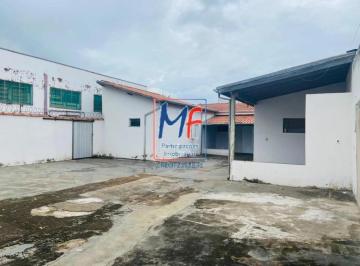 Casa · 113m² · 3 Quartos · Casa à venda em Mococa SP, com 3 quartos (1 suíte), 2 salas de estar, cozinha, lavanderia (113 m² a.
