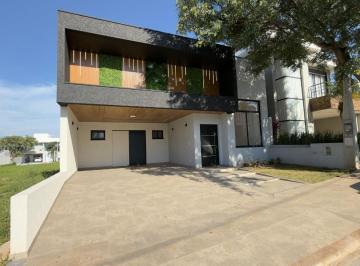 Foto 01 · Casa de alto padrão em condomínio: 3 quartos, 2 suítes, 2 salas, 3 banheiros, 4 vagas de garagem, 17