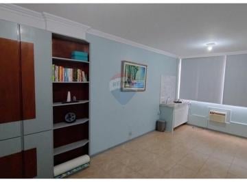 Comercial · 26m² · 2 Quartos · Sala comercial para locação, no centro.  Pacote: 1.739,00