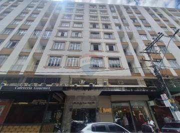 Apartamento · 35m² · 1 Quarto · Apartamento Quarto e Sala à Venda na Rua Braz Bernardino – Excelente Localização no Centro, Ideal pa