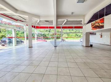 Comercial · 200m² · Loja ampla com 3 andares no Bairro Industrial