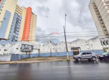 Comercial · 2000m² · 10 Vagas · Galpão com cerca de 2000m2 entre a Rio Branco e Av. Brasil, no Poço Rico