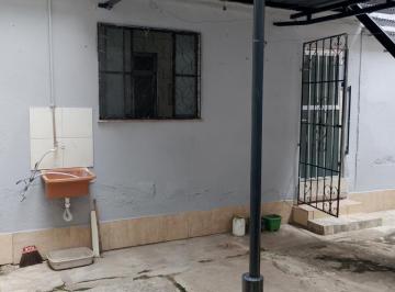 8c7040ee26c7.jpg · CASA DE FUNDOS 1 Quarto Nilópolis - RJ - Centro