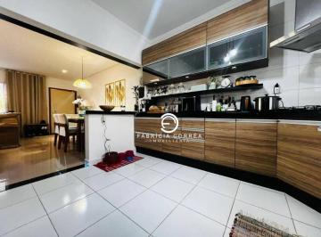 88e5f30e8214cd0cc520f7d128df99f1d012ff9f · Sobrado com 3 dormitórios à venda, 119 m² por R$ 689.000 - Areão - Taubaté/SP