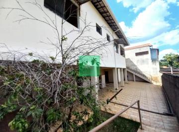 Foto 01 · Casa à venda em Betim-MG, no bairro Bom Retiro: 4 quartos, 1 suíte, 2 salas, 2 banheiros, 2 vagas de